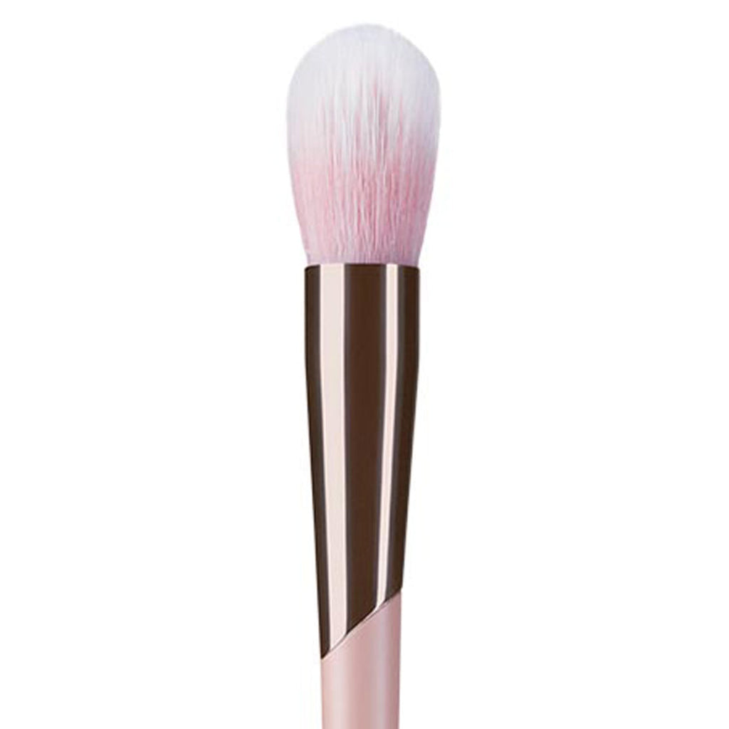 Fenty Beauty Highlighter Brush 135