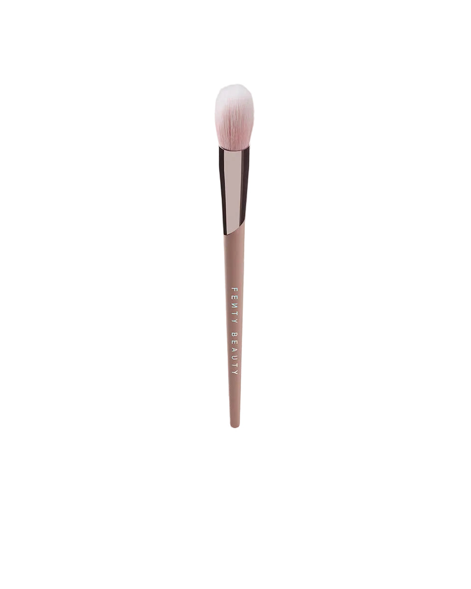Fenty Beauty Highlighter Brush 135